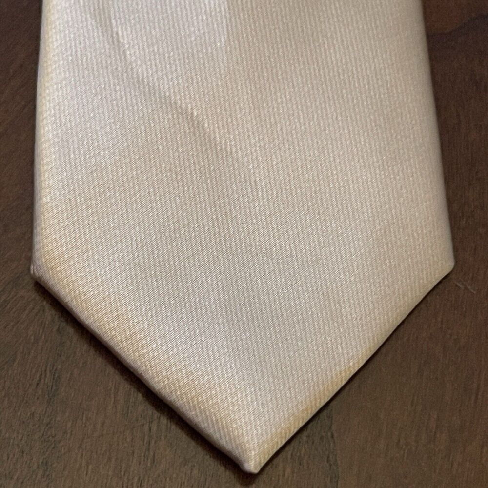 Imani Gold Hand Made 100% Silk Men’s Neck Tie Made In China
